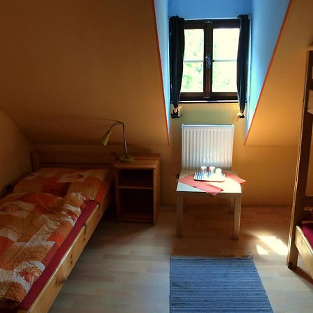Hostel Skautsky Dom Банська Штявниця Екстер'єр фото