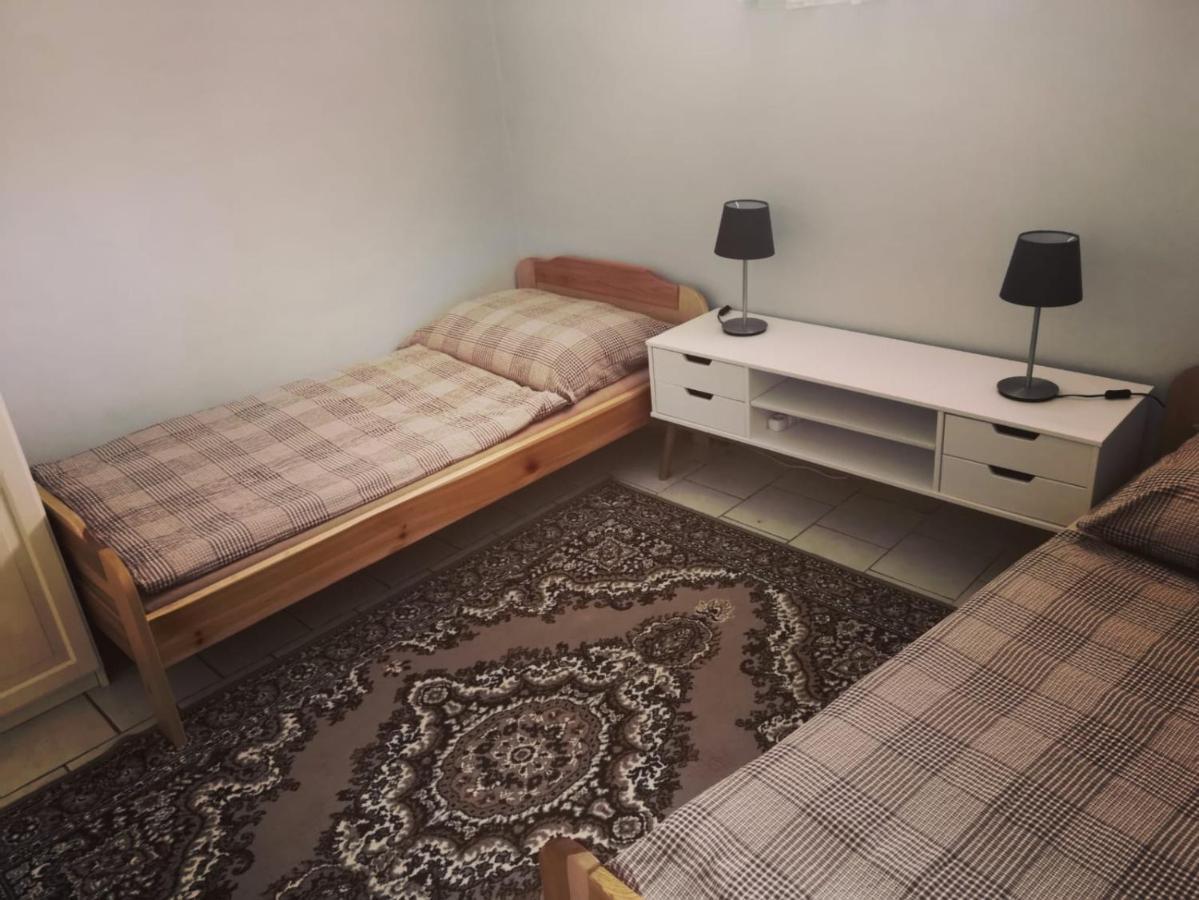 Hostel Skautsky Dom Банська Штявниця Екстер'єр фото